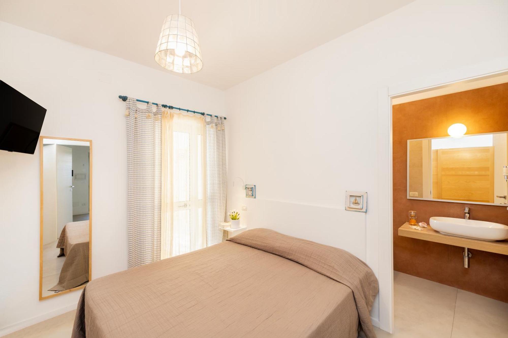 Aria Di Mare Vieste - Luxury Apartments By The Sea Exterior foto